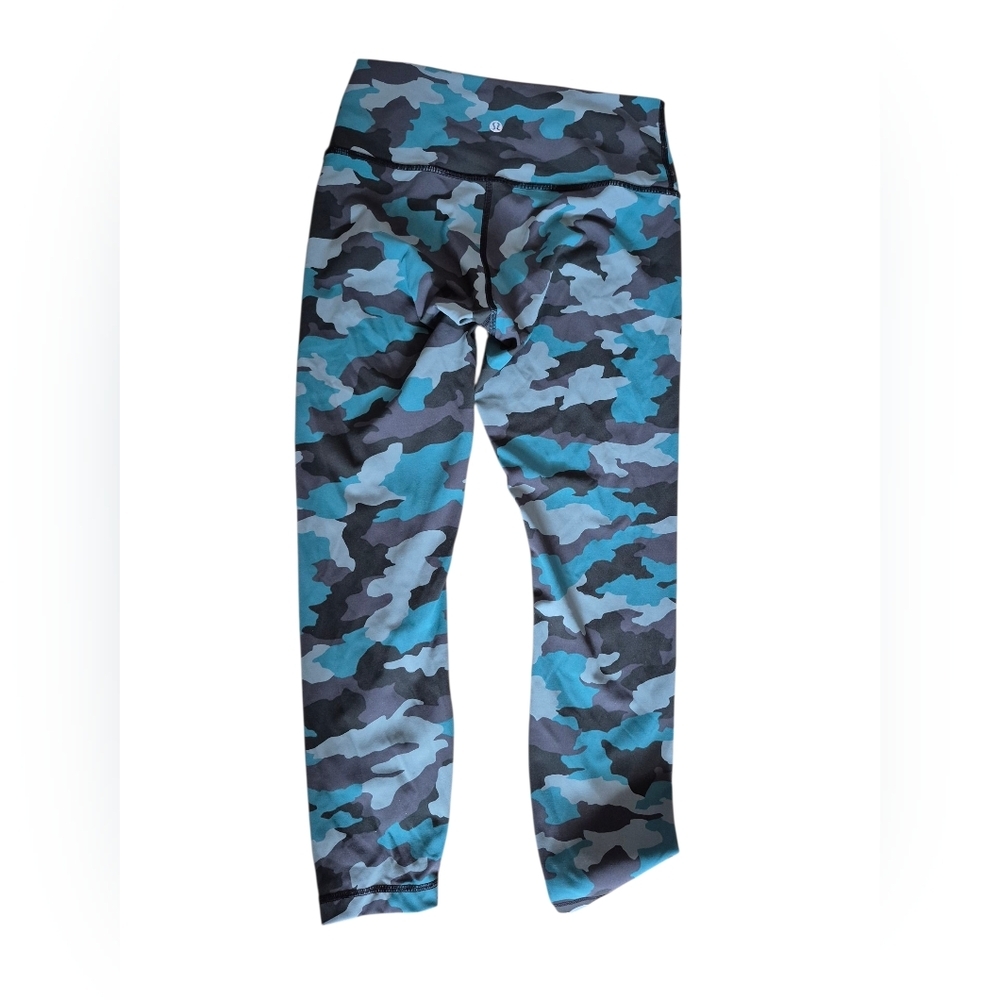 lululemon athletica Blue Camo‎ Leggings